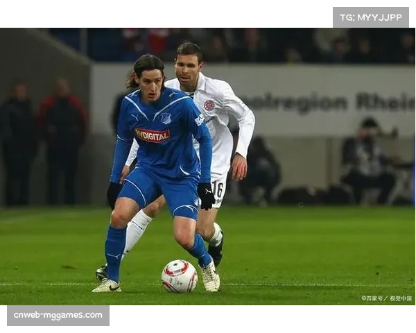 霍芬海姆客场逆转告捷 普罗梅尔传射建功成制胜关键 霍芬海姆客场逆转告捷 普罗梅尔传射建功成制胜关键