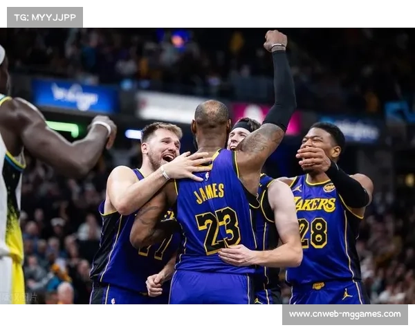 湖人客场121-111击败黄蜂，东契奇砍下38分10篮板8助攻