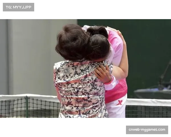 吴愉夺冠后与儿子相拥,泪洒赛场圆梦全运