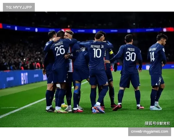 巴黎圣日耳曼对阵雷恩，上半场即取得三球优势