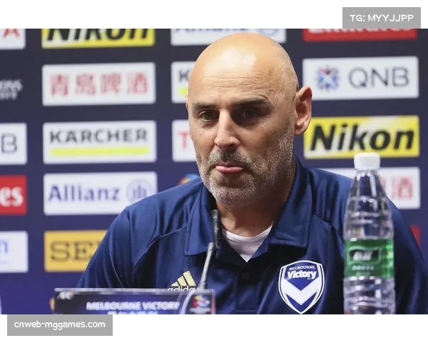 上海海港主帅穆斯卡特高位逼抢战术日趋成熟